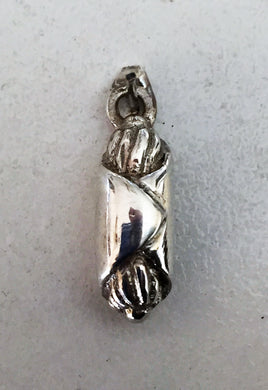 Cannoli charm